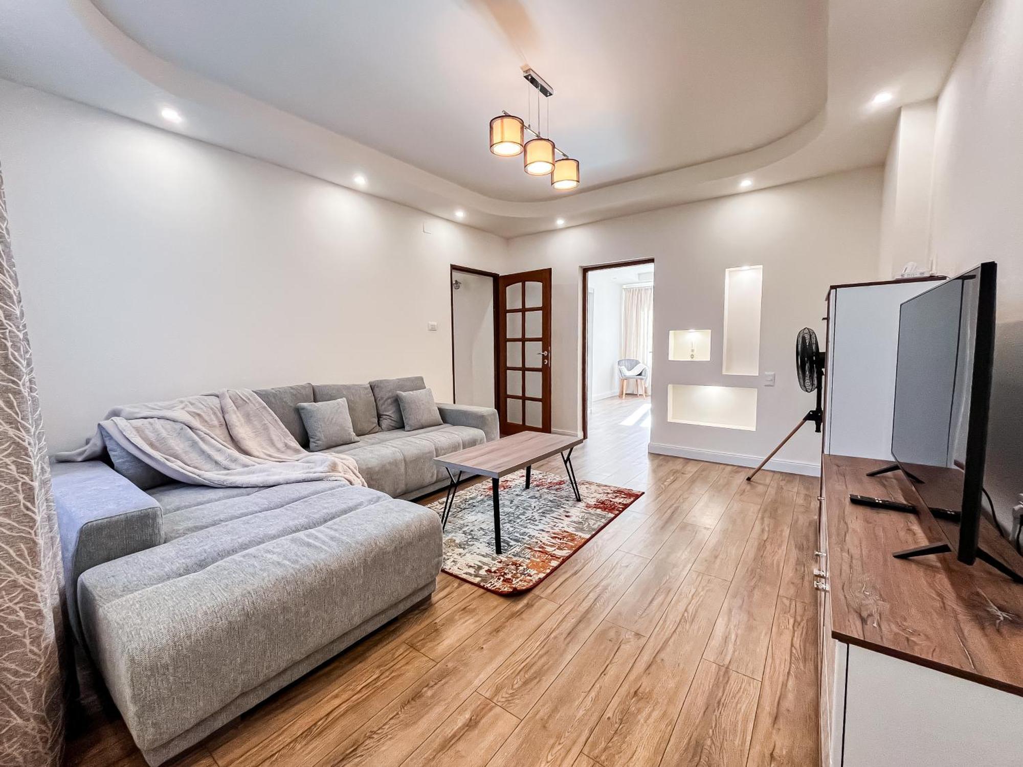 La Teatru - 2Bd Apartment Near Theatre And Old Town 브라쇼브 외부 사진